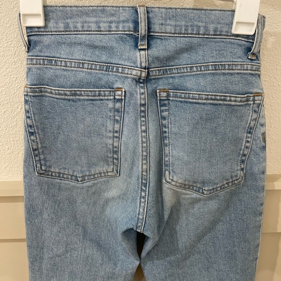 Everlane The Cheeky Jean Size 23 Crop   Light Wash - Picture 6 of 10